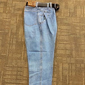 Zena womens jeans size 8